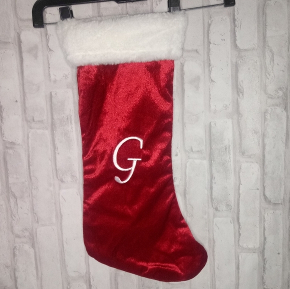 custom embroidered stocking with a G - Picture 9 of 12